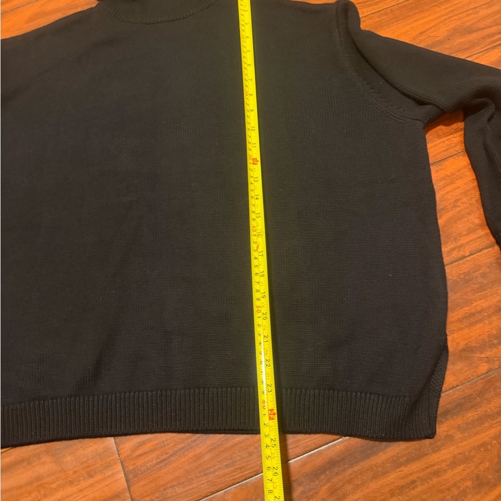 Ali Golden Relaxed Black Turtleneck Sweater - Picture 7 of 12